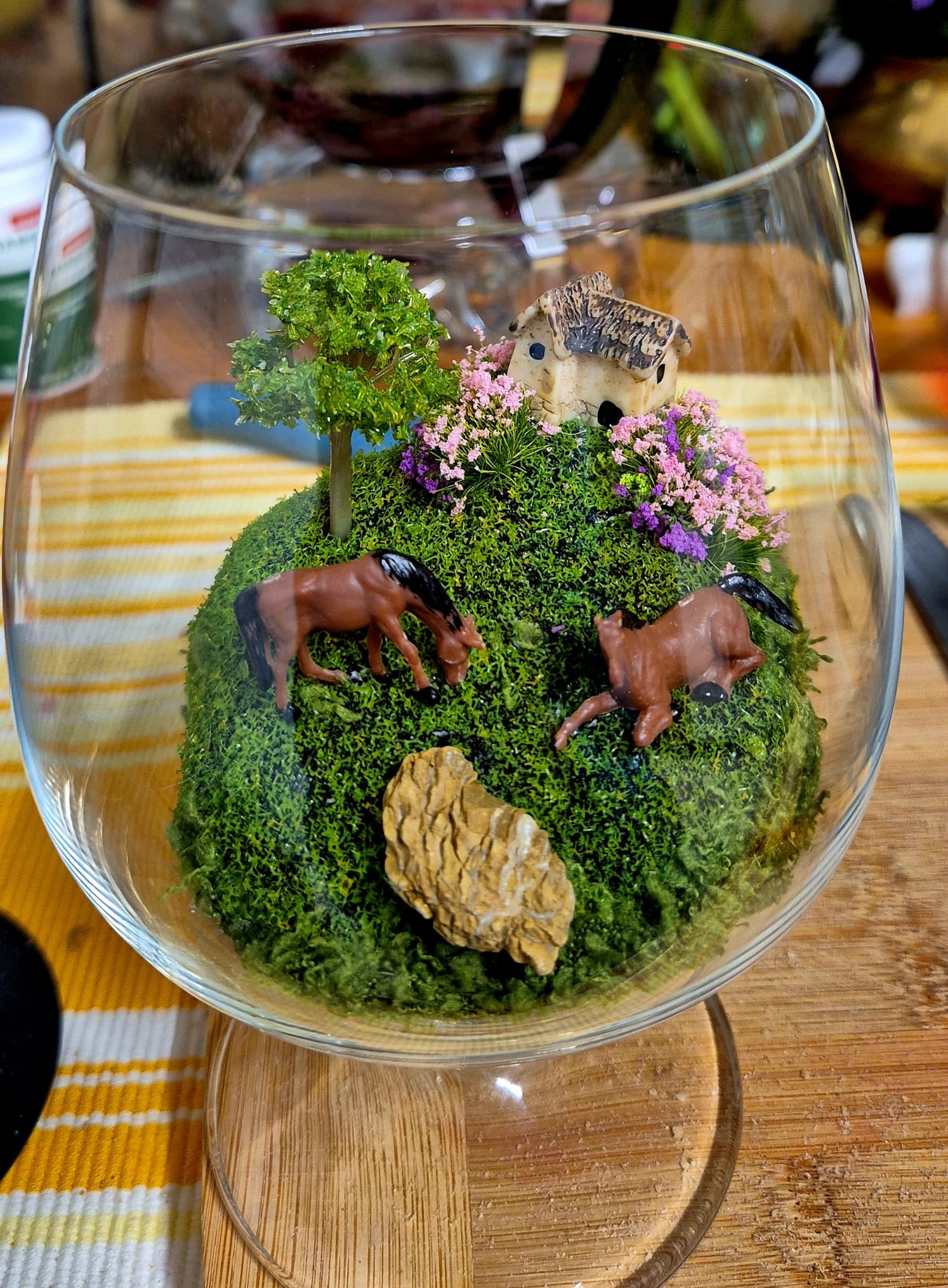 Miniaturwelt im Glas