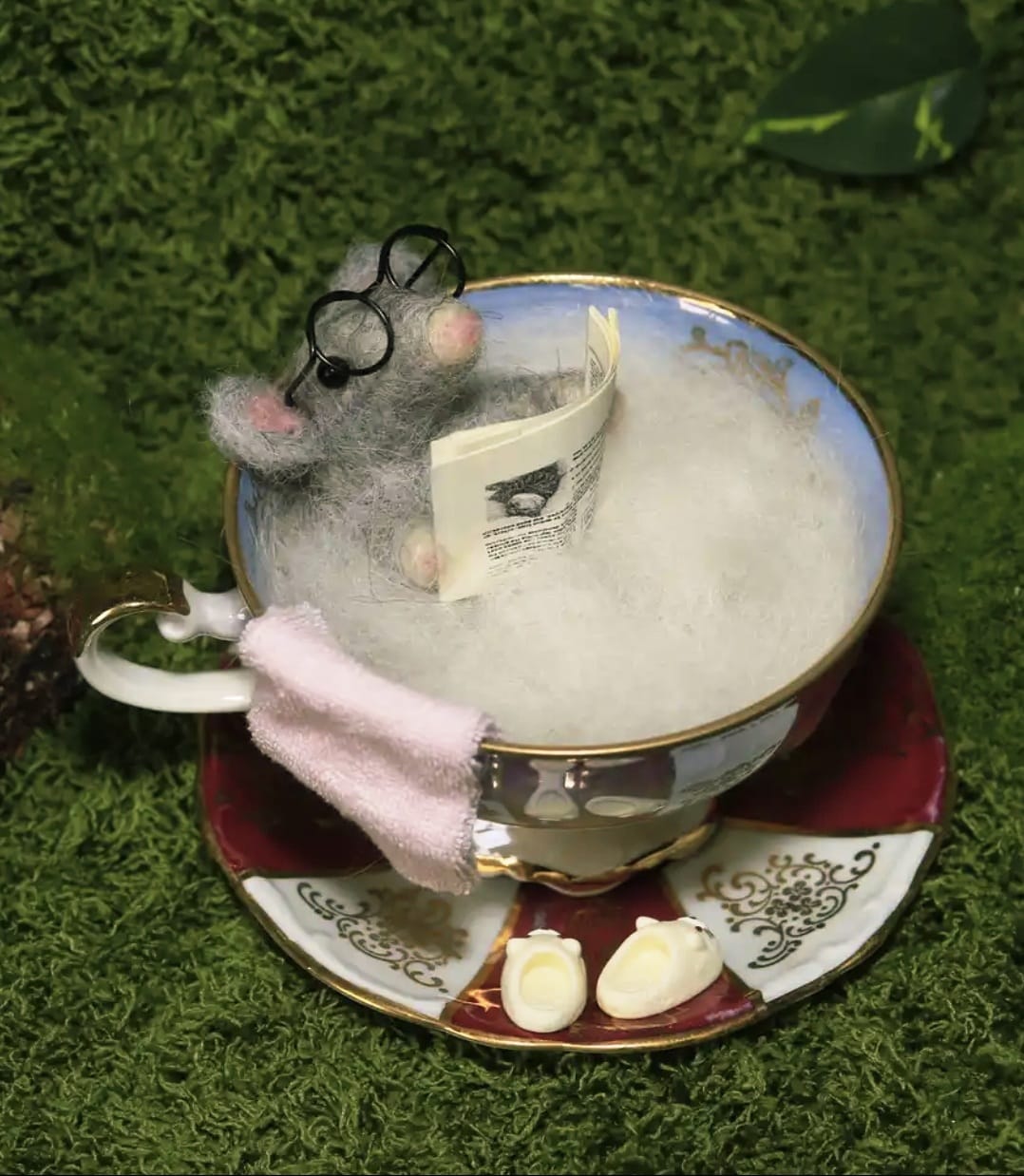 Filzmaus im Schaumbad